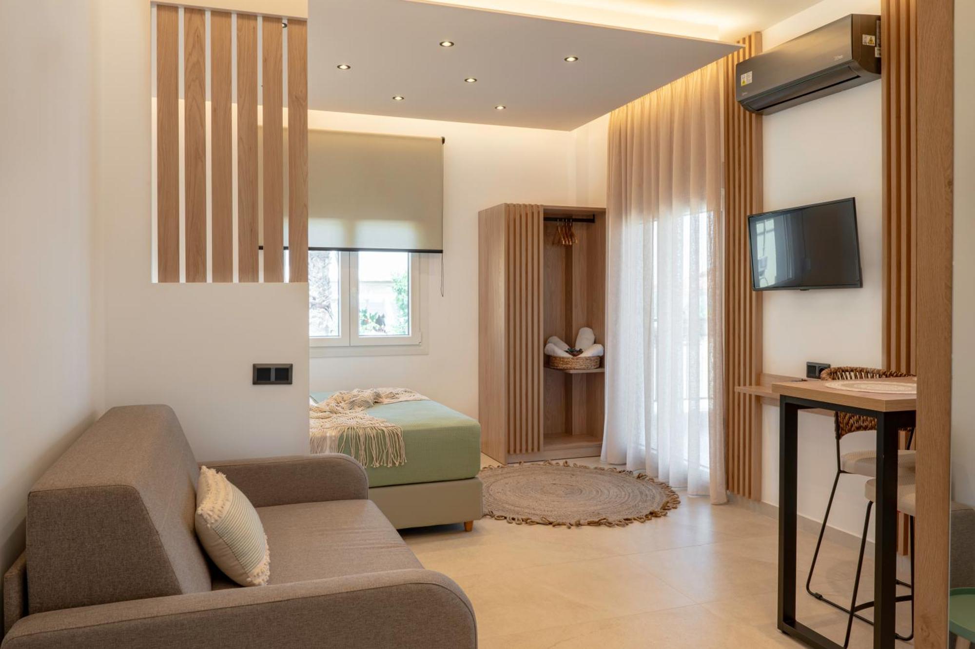 Aqua Breeze Apartment *